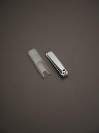 KD-022 Kanetsune Клиппер для ногтей с контейнером Chrome nailclippers средний