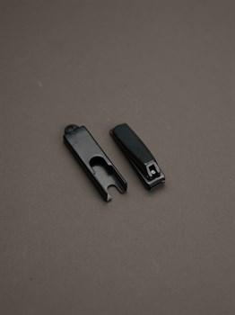 KD-028 Kanetsune Клиппер для ногтей с контейнером Black nailclippers малый