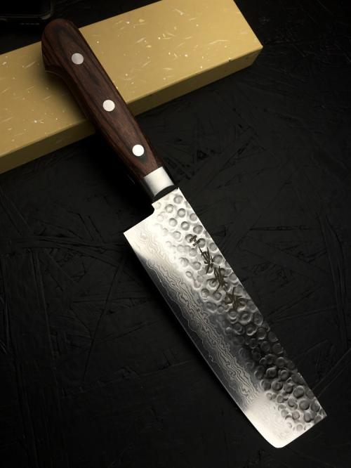 07223 SAKAI TAKAYUKI Нож кухонный Накири, сталь  Damascus VG-10, 17 сл. 160 мм, рукоять махагон