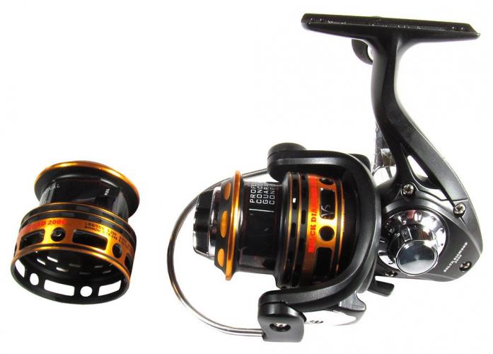 Катушка безынерционная RED LINE, модель  BLACK DIAMOND 2000 5+1bb
